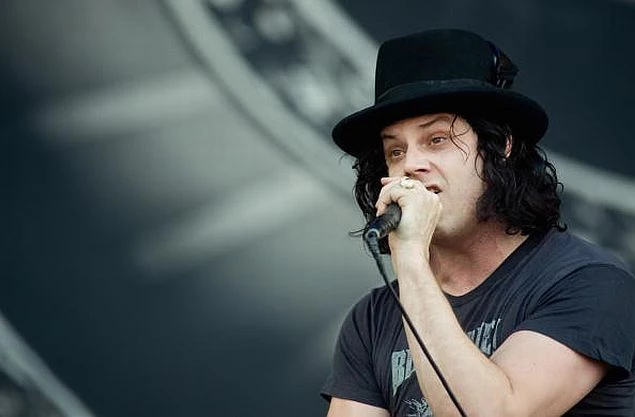Glastonbury Music Festival: 40th Anniversary - Day 3