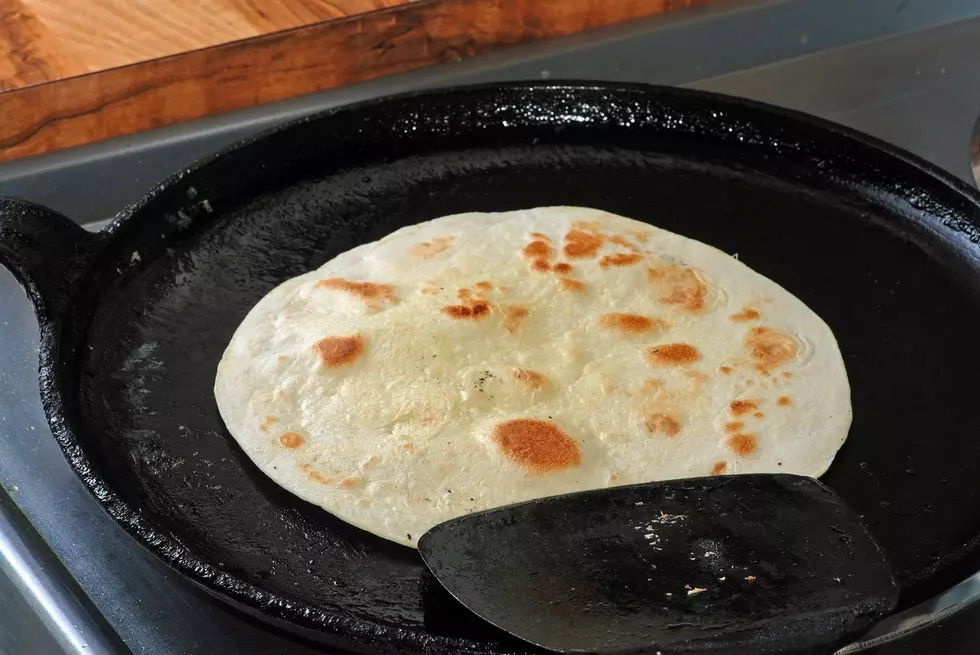 Here’s A New Game To Play With Your SO: “Tortilla Fact or Slap”