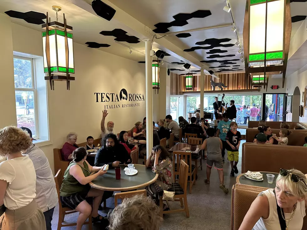 Testa Rossa Pizzeria, Facebook