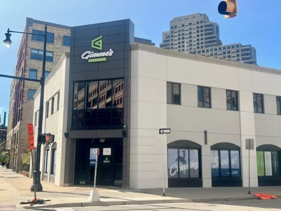New Dining and Golf Simulation Venue Opens Downtown Grand Rapids Next Month