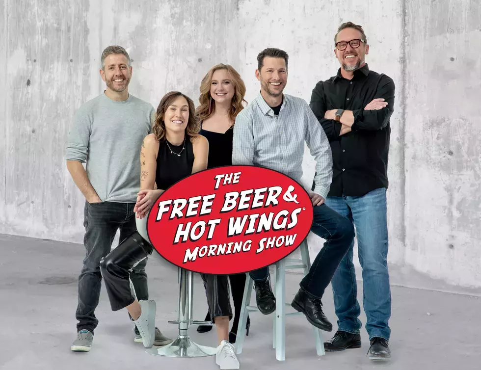 Free Beer & Hot Wings Live At Night Show Returns To 20 Monroe