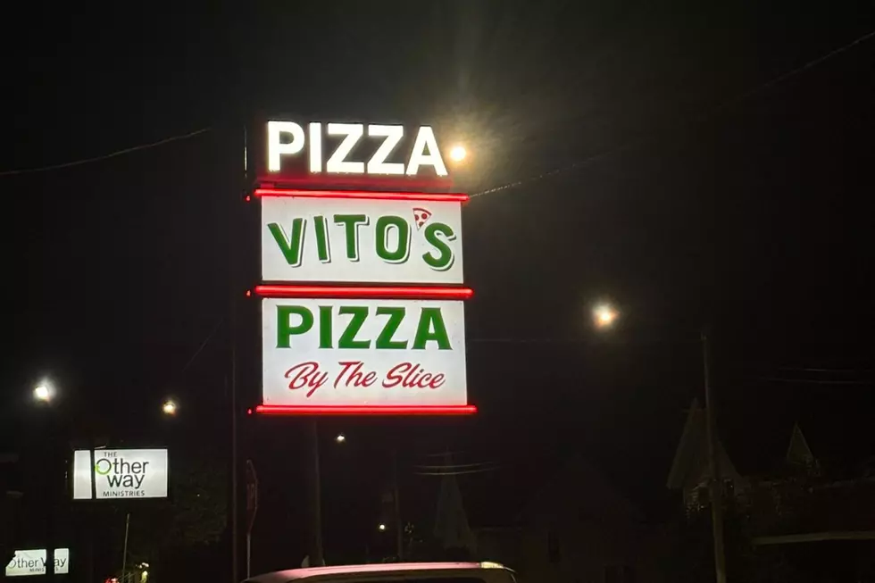 Places Around Grand Rapids For A Late-Night Slice Of Pizza