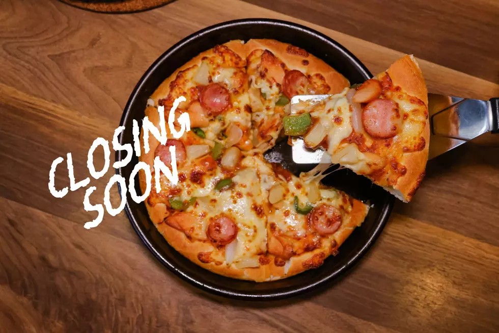 Popular Pizza Chain Announces 250 Store Closures