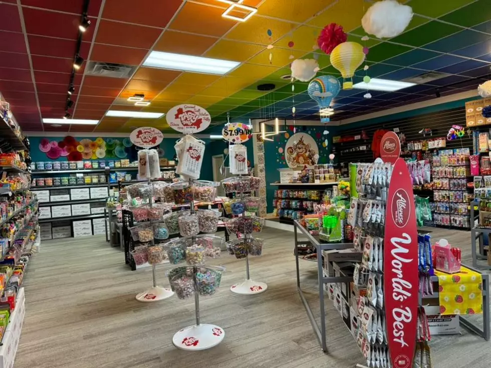 Rockford Candy Store Closing – Everything Is On Sale