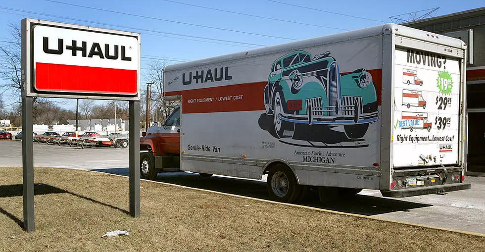 Are You a Smoker Living in Michigan? U-Haul Won’t Hire You