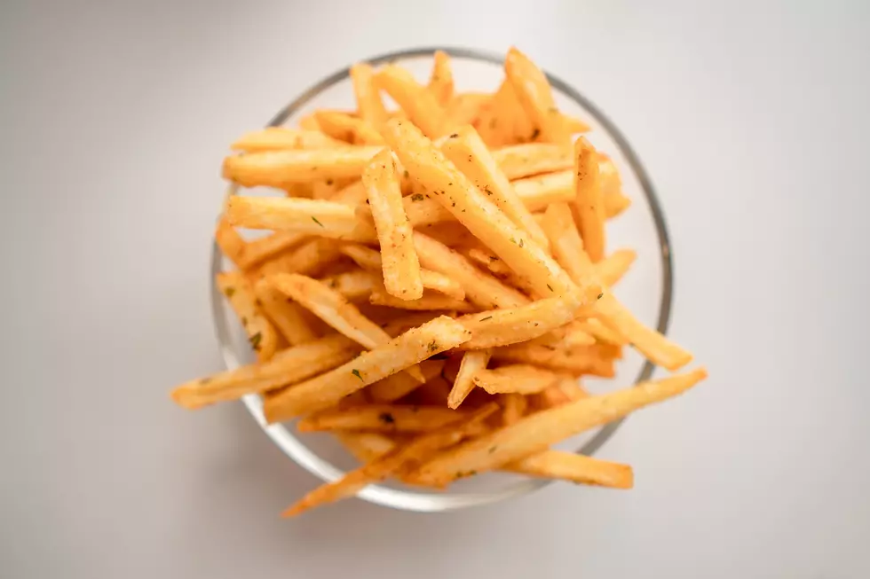 Debate Raging Over Hopcat French Fry Seasoning
