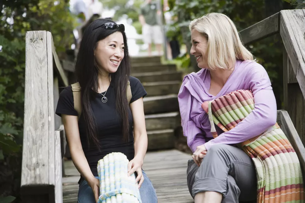 8 Tips for Talking to Someone With Breast Cancer